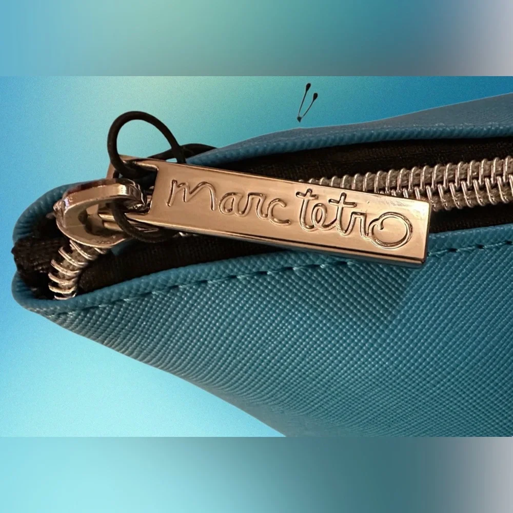 Marc Tetro “Dog Group” I Love My Dogs Cosmetic Bag NWT